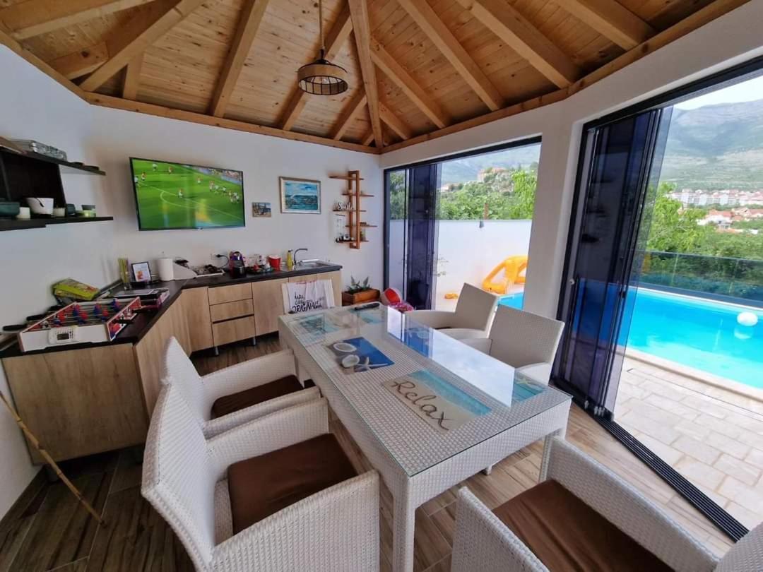 Studio Apartmani Milovic Trebinje Buitenkant foto